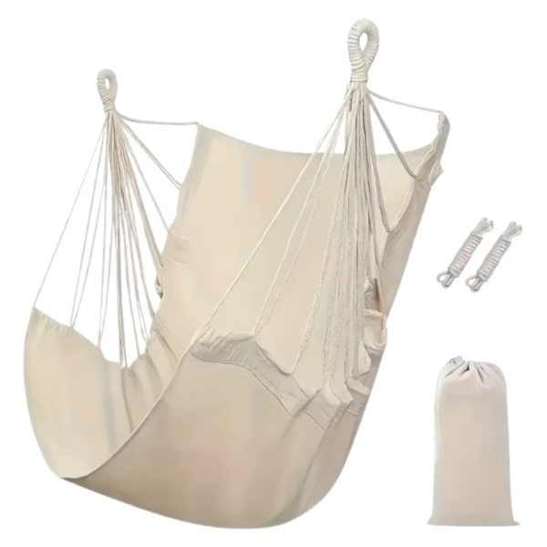 Fauteuil suspendu blanc cassé en coton avec cordes de fixation et sac de rangement assorti.